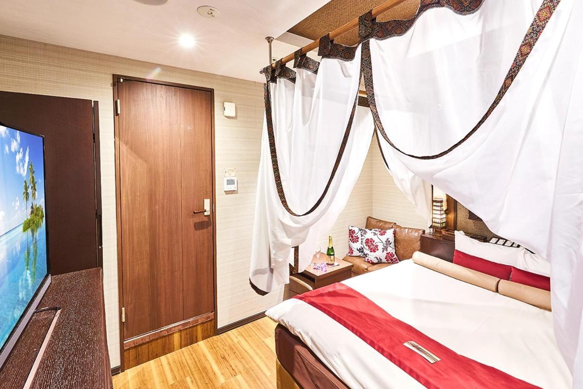 אוסקה Hotel Bali An Resort Shinsaibashi (Adults Only) מראה חיצוני תמונה
