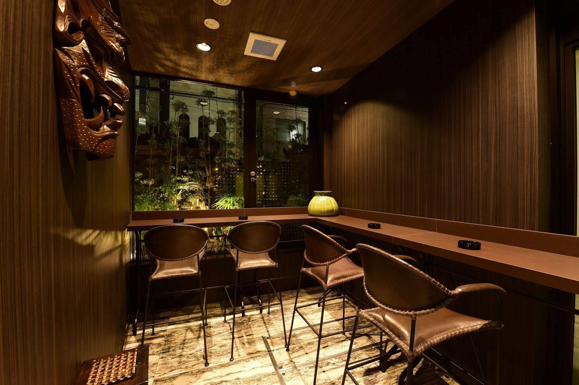 אוסקה Hotel Bali An Resort Shinsaibashi (Adults Only) מראה חיצוני תמונה